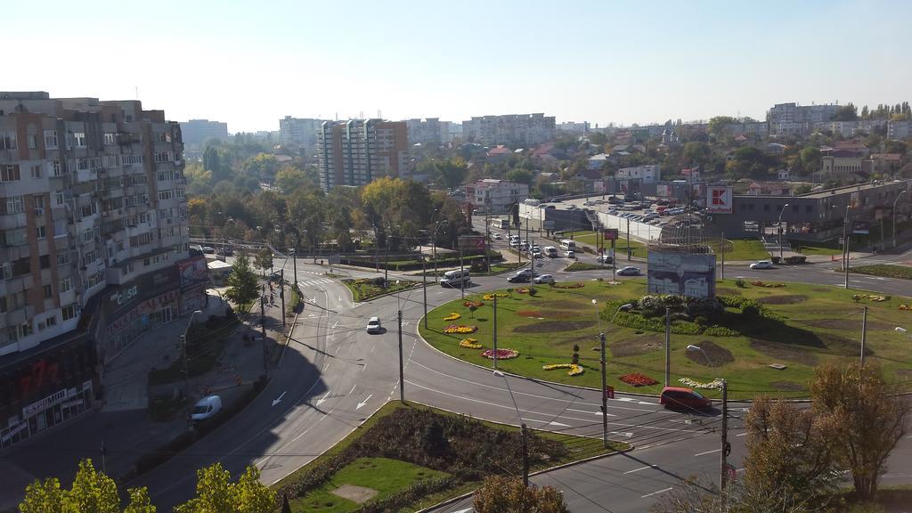 Apartment Darvys Galaţi Esterno foto